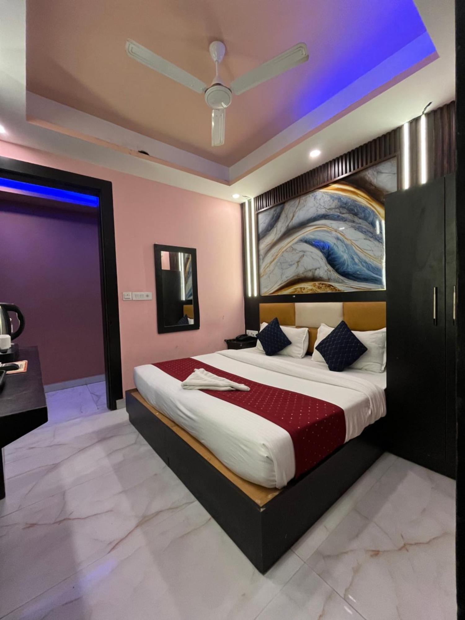 Hotel Jupiter Plaza Delhi Airport Nueva Delhi Exterior foto