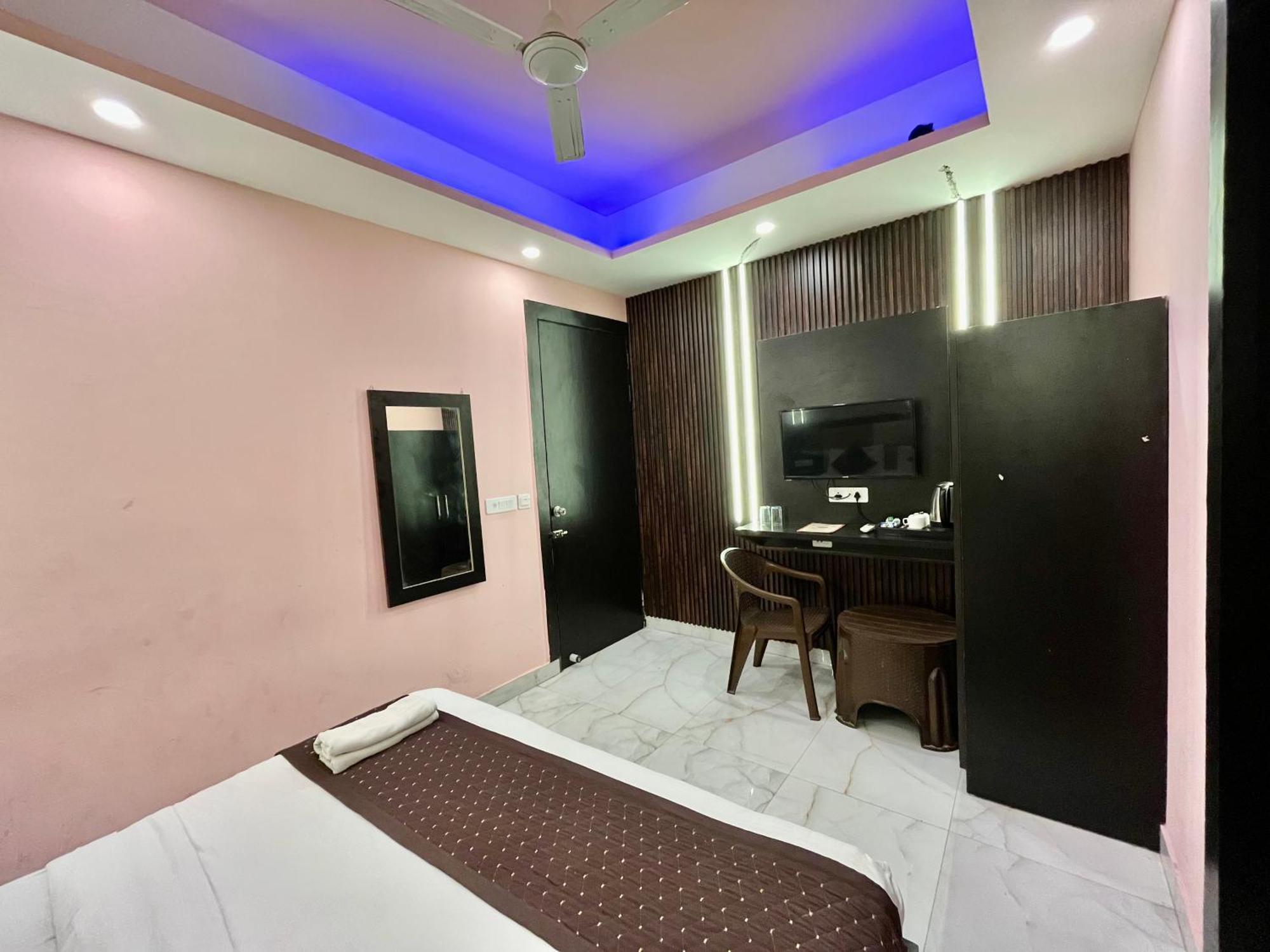 Hotel Jupiter Plaza Delhi Airport Nueva Delhi Exterior foto