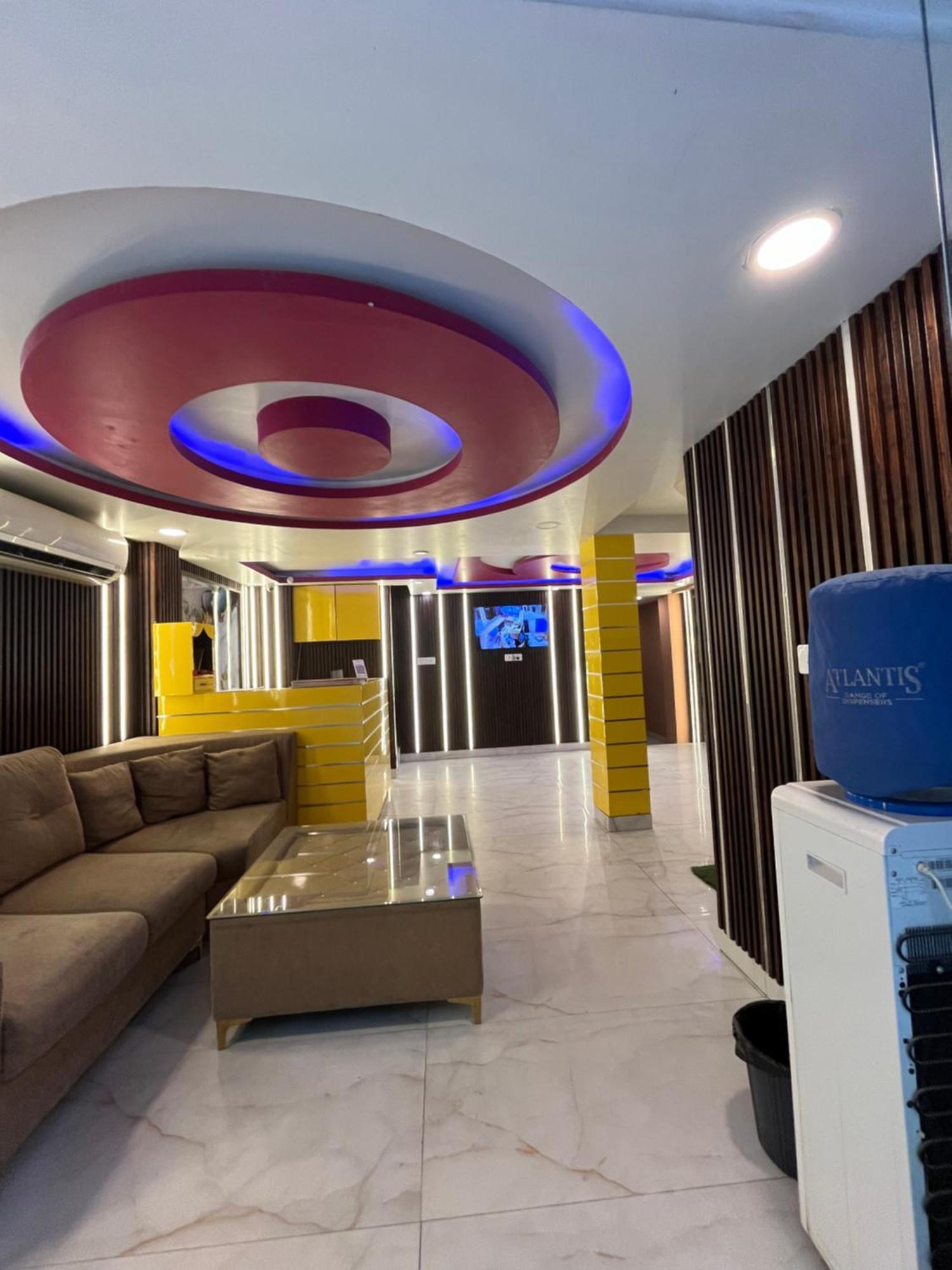 Hotel Jupiter Plaza Delhi Airport Nueva Delhi Exterior foto